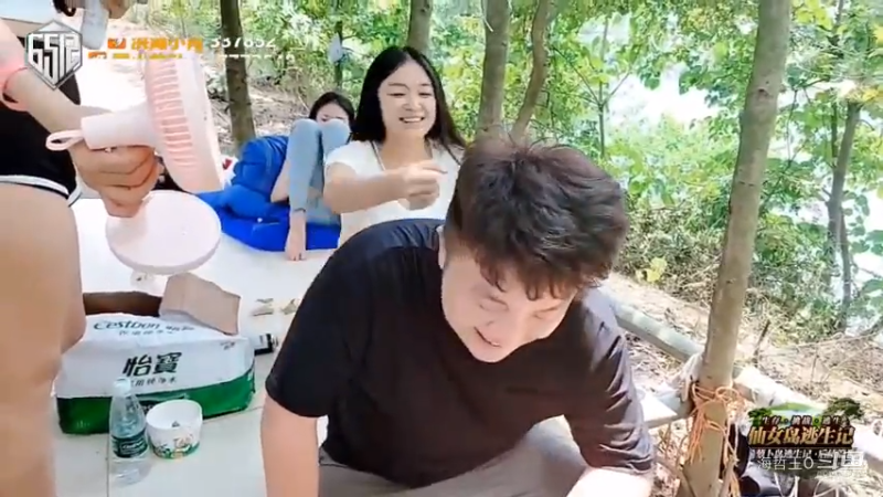 雨神VS小肖公主抱，钞能力也没救了雨神，惜败