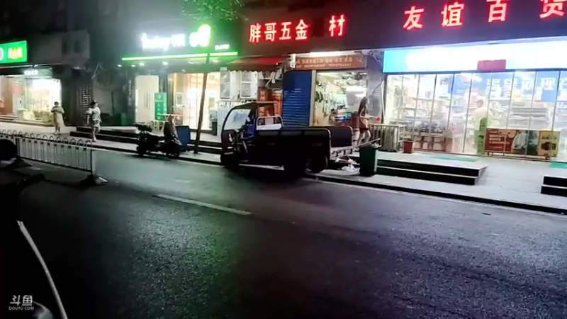 【2021-07-29 22点场】蓝战非OvO：人类高质量主播 70002