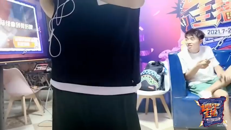 【2021-07-30 17点场】草莓：草莓：逃脱吧主播第二期！