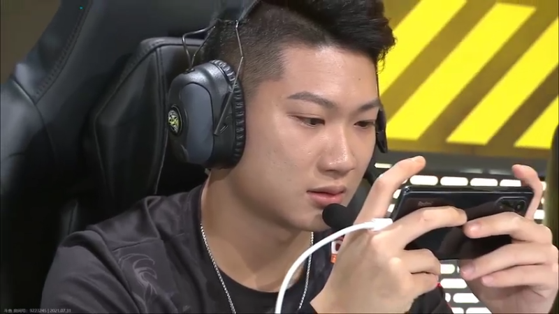 【2021-07-31 20点场】皮皮鲨FPS：大师赛 Q9 VS DYG