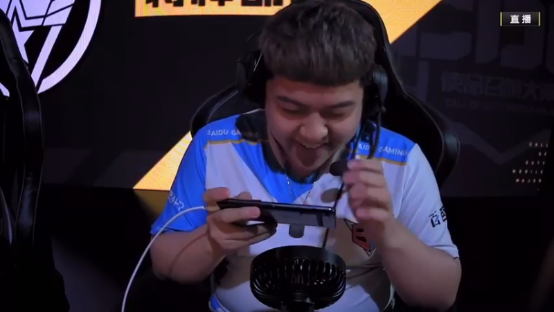 意料之外的情况，nOnO没能帮队友补上枪