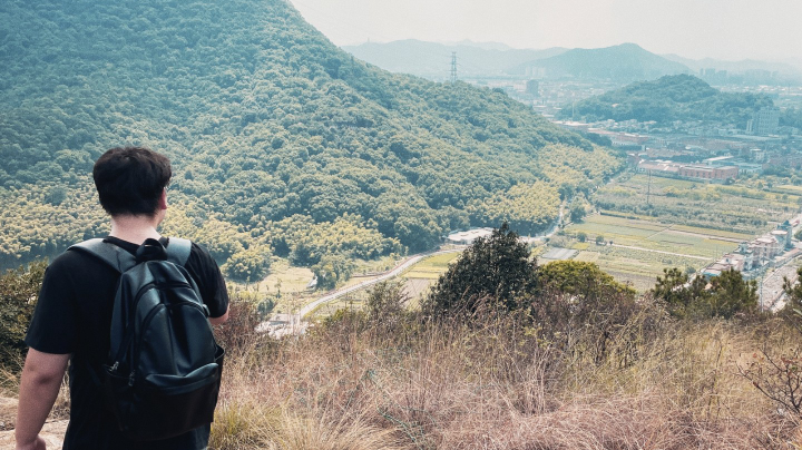 apex手游第一人称直播