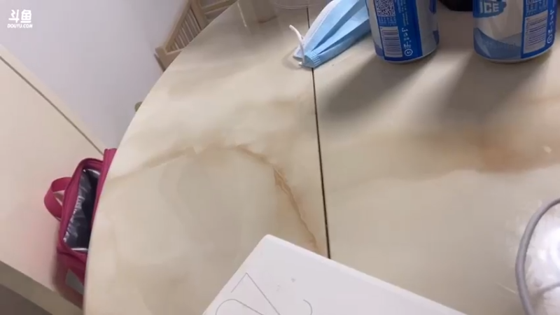 【2021-08-01 21点场】魅力生活i：宵夜聊天。