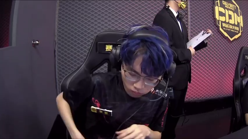 总决赛DYG对阵FPXM经典爆破：防守方第四波胜利