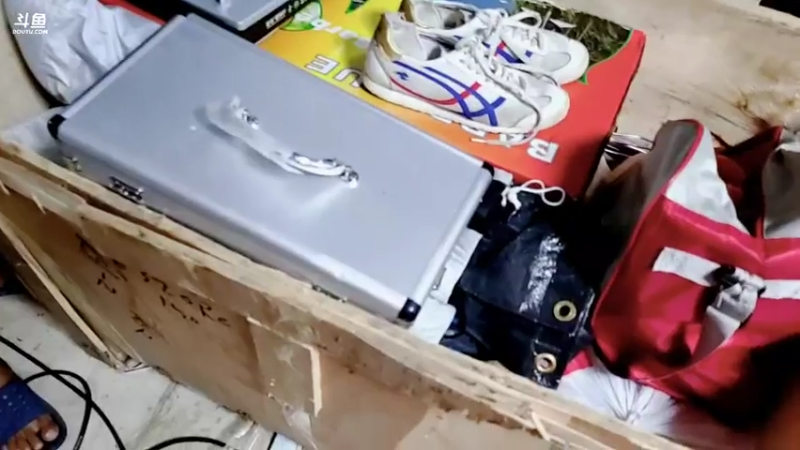 【2021-07-31 22点场】逐梦兄弟：回基地路上，开车随便聊聊