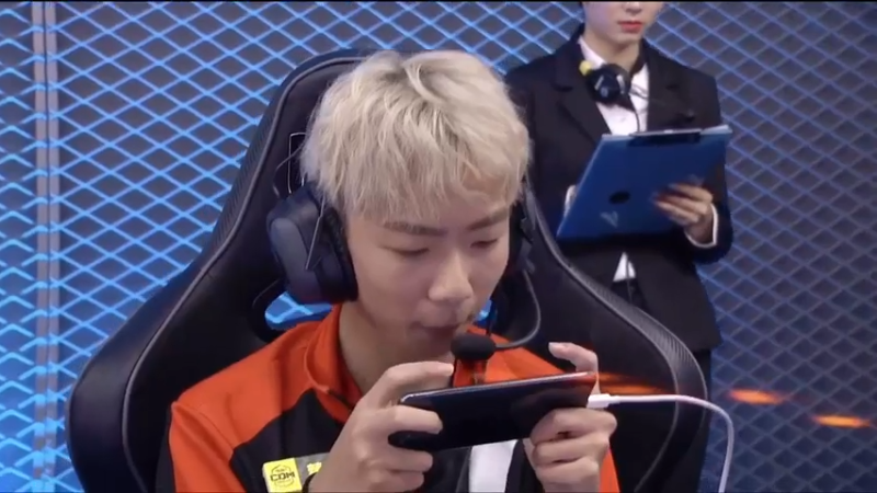 总决赛DYG对阵FPXM：防守方拿下第五分