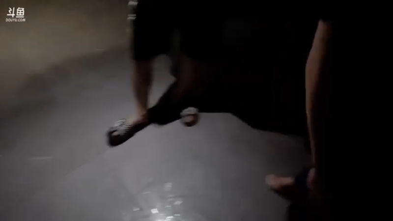 【2021-08-01 22点场】雨神丶：工作室停电了！