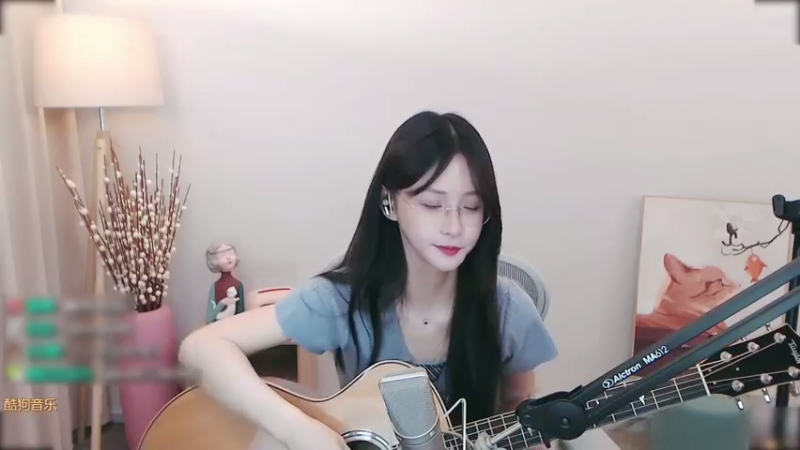 阿冷-对面的女孩看过来