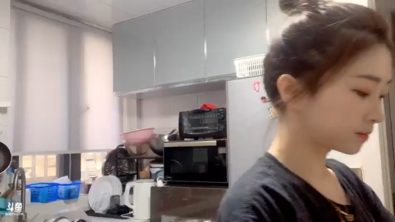 【2021-08-03 17点场】Amsssss：八月也要开开心心