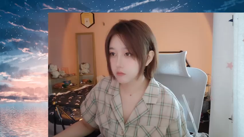 【2021-08-03 18点场】一块奶凶的年糕：阿糕 ❤️ 干饭人日常