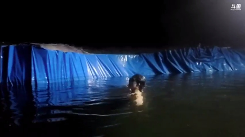 【2021-08-04 01点场】川味箩卜：无限跳水冲冲冲