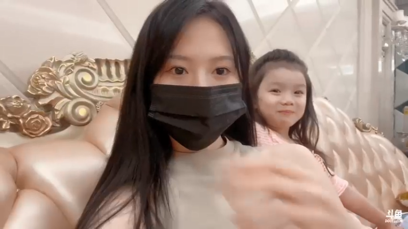 【2021-08-04 20点场】赖小峰：【兔兔公主的直播间】28天