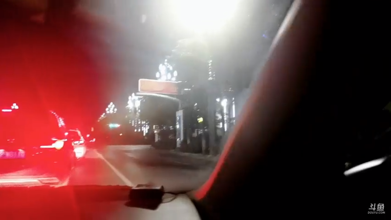 【2021-08-05 22点场】正经人令北：这几天 随机户外哦 日出看一手