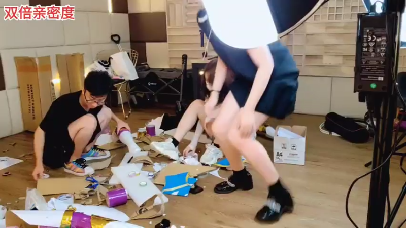 【2021-08-05 14点场】骆歆冲冲冲：骆歆：厄加特制作中，双倍亲密度啦~