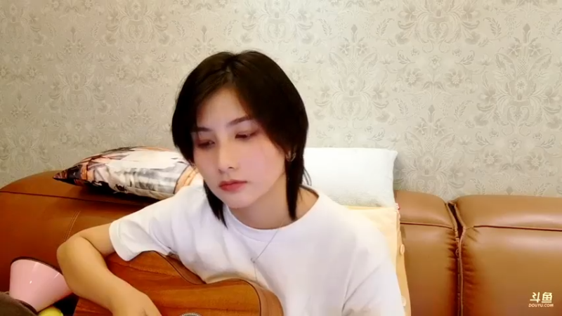 【2021-08-06 21点场】我是唐菲：我变秃了 也变强了 1761727