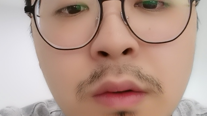 月影马戏团