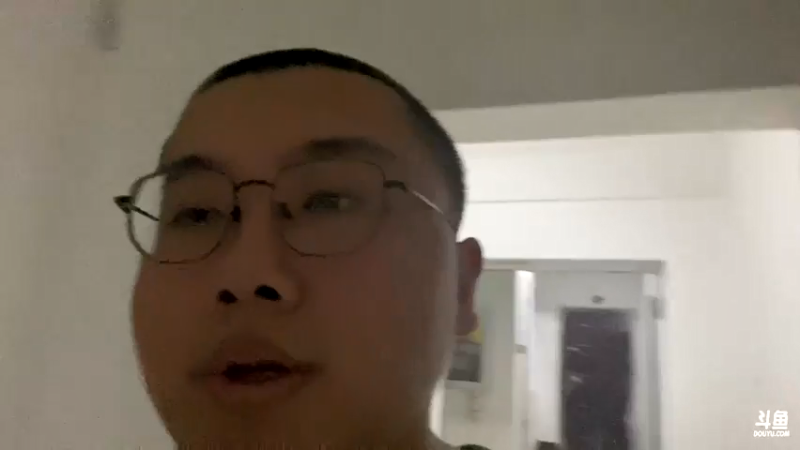 【2021-08-01 04点场】驴酱的冯雨大王：冯雨大王：大家记得领房间等级回馈活动~
