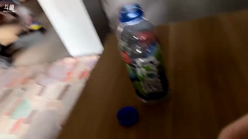 【2021-08-01 16点场】驴酱的冯雨大王：冯雨大王：大家记得领房间等级回馈活动~