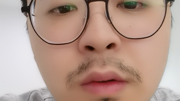 月影马戏团