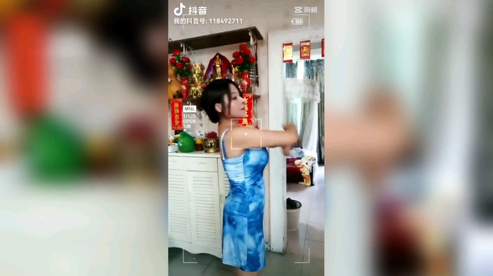 小泰一泰国户外一发布了一个斗鱼视频2021-08-06