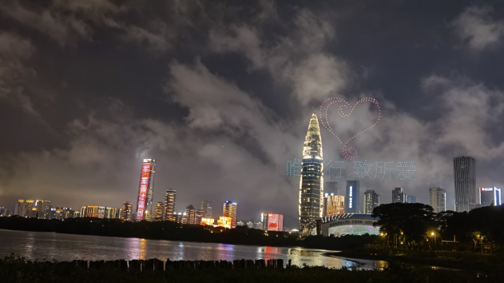 不被人吆喝，都不知自己是傻X