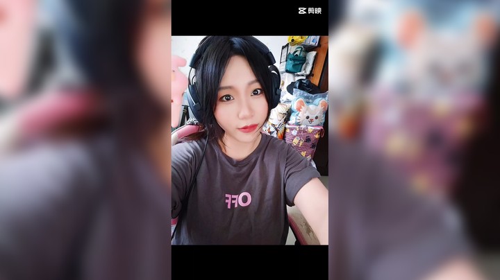 蜜汁自信[弹幕梗RUA][弹幕梗RUA][弹幕梗RUA]