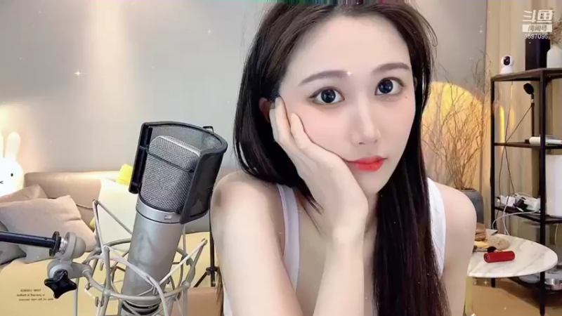 【2021-08-07 21点场】阿让让丶：天蝎。超凶。