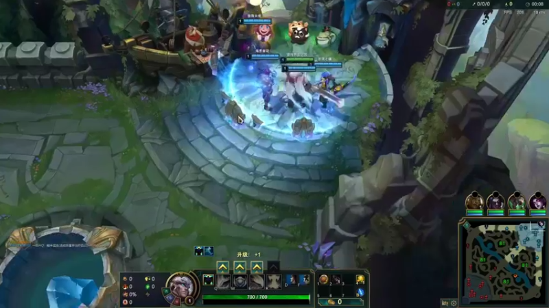 店长盖伦 英雄联盟：盖伦永远的神，谁也不行，见谁杀谁！