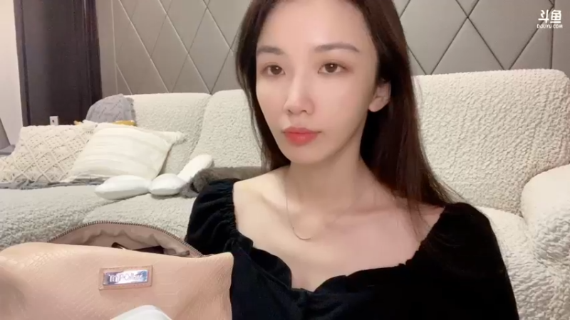 【2021-08-05 20点场】是小鹿哇：小鹿的宅家日常