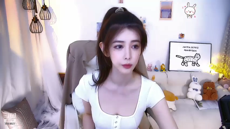 【2021-08-08 22点场】晒网的慧儿呀：只想快乐 不想懂事