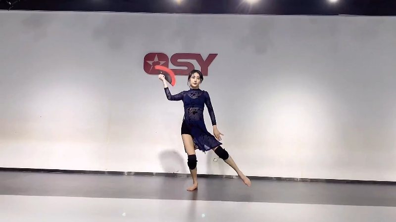 我在斗鱼看沫沫同学丶直播舞蹈