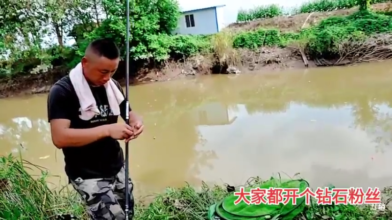 【2021-08-11 14点场】洪湖小肖：绝世高手在线喂鱼