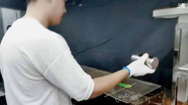 【2021-08-11 20点场】LOL丶摇摆：摇摆：小鱼人钻石不知道怎么输教学