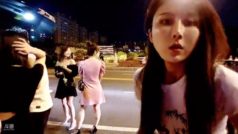 【2021-08-11 21点场】十三三三：十三：打工好辛苦（￢㉨￢）