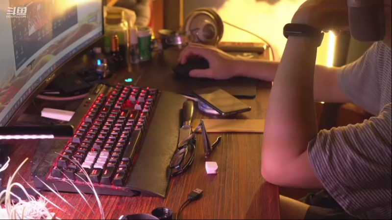 【2021-08-10 19点场】崂山啤酒花：蹩脚歌手·菜鸡声优·越过山海 等你游