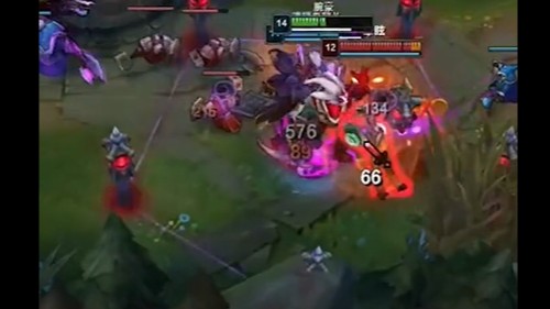 只有这一拳才能叫一拳超人，你忍一下，很痛