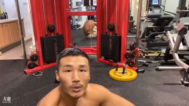 【2021-08-11 22点场】黑人毅：牛肉饼来了