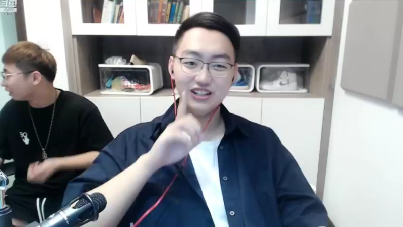 【2021-08-13 19点场】末影龙协会丶翔凯：【翔凯】高脂量成功男性