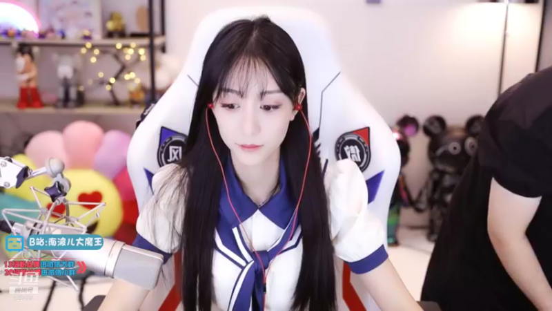 【2021-08-14 17点场】南波儿大魔王丶：国服第一女战斗员佐罗申请出战