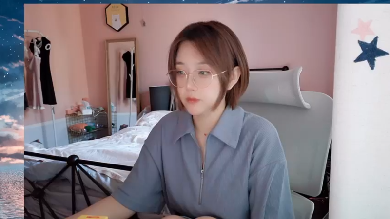 【2021-08-14 18点场】一块奶凶的年糕：阿糕 ❤️  呱呱
