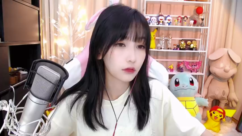 【2021-08-15 16点场】叶知秋Vanessa：叶知秋：周日快乐