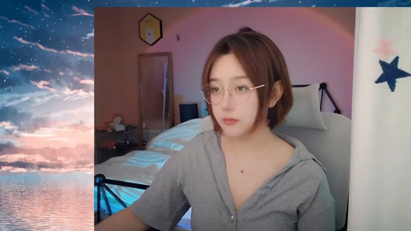 【2021-08-15 18点场】一块奶凶的年糕：阿糕 ❤️  呱呱