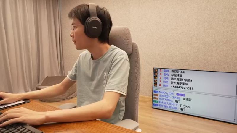 【2021-08-15 12点场】超级小桀：我可能玩了假的马里奥