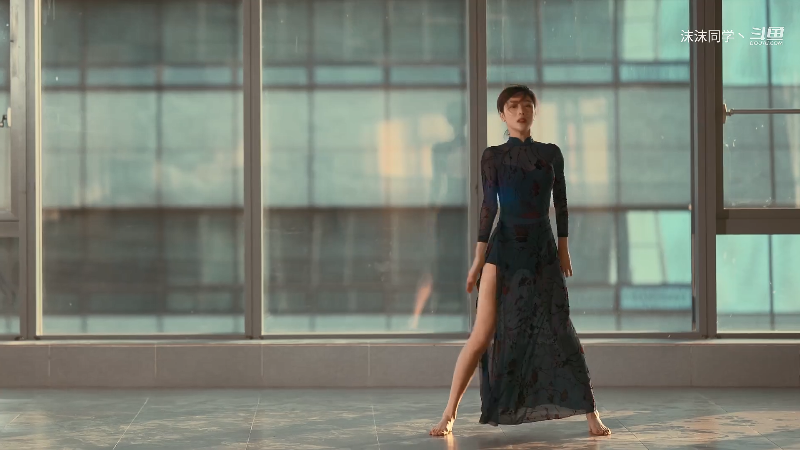 我在斗鱼看沫沫同学丶直播舞蹈