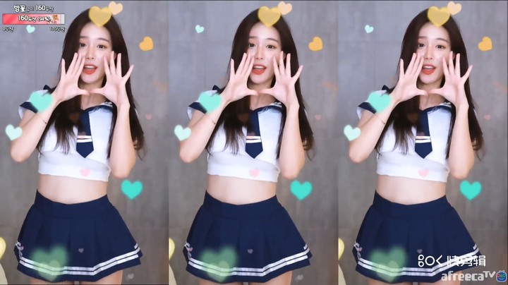 甜美小姐姐塔米米-学生装