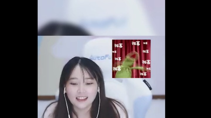 信不信我一个电话就能叫来一车人陪我打游戏？