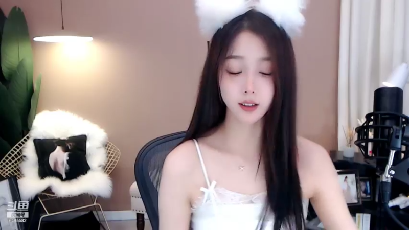 【2021-08-19 19点场】Chance喵：今日是你的心动女孩嘛~