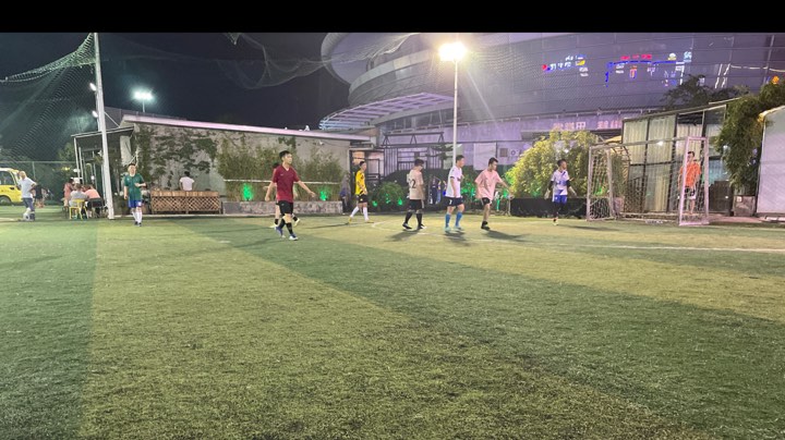 Vs学生队