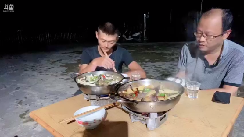 【2021-08-18 21点场】魅力生活i：酸菜黑鱼腊牛肉闷土豆