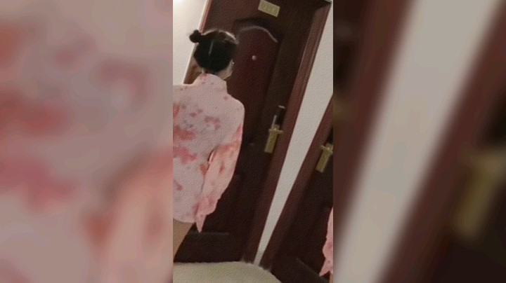 哼~